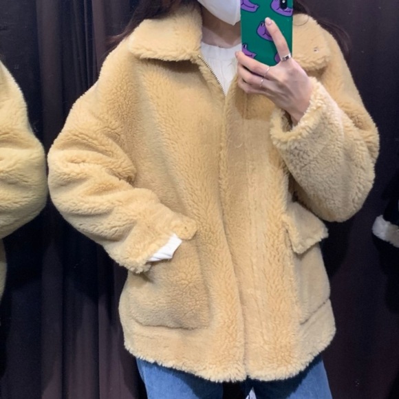 Double faced faux fur jacket - Picture 3 of 4